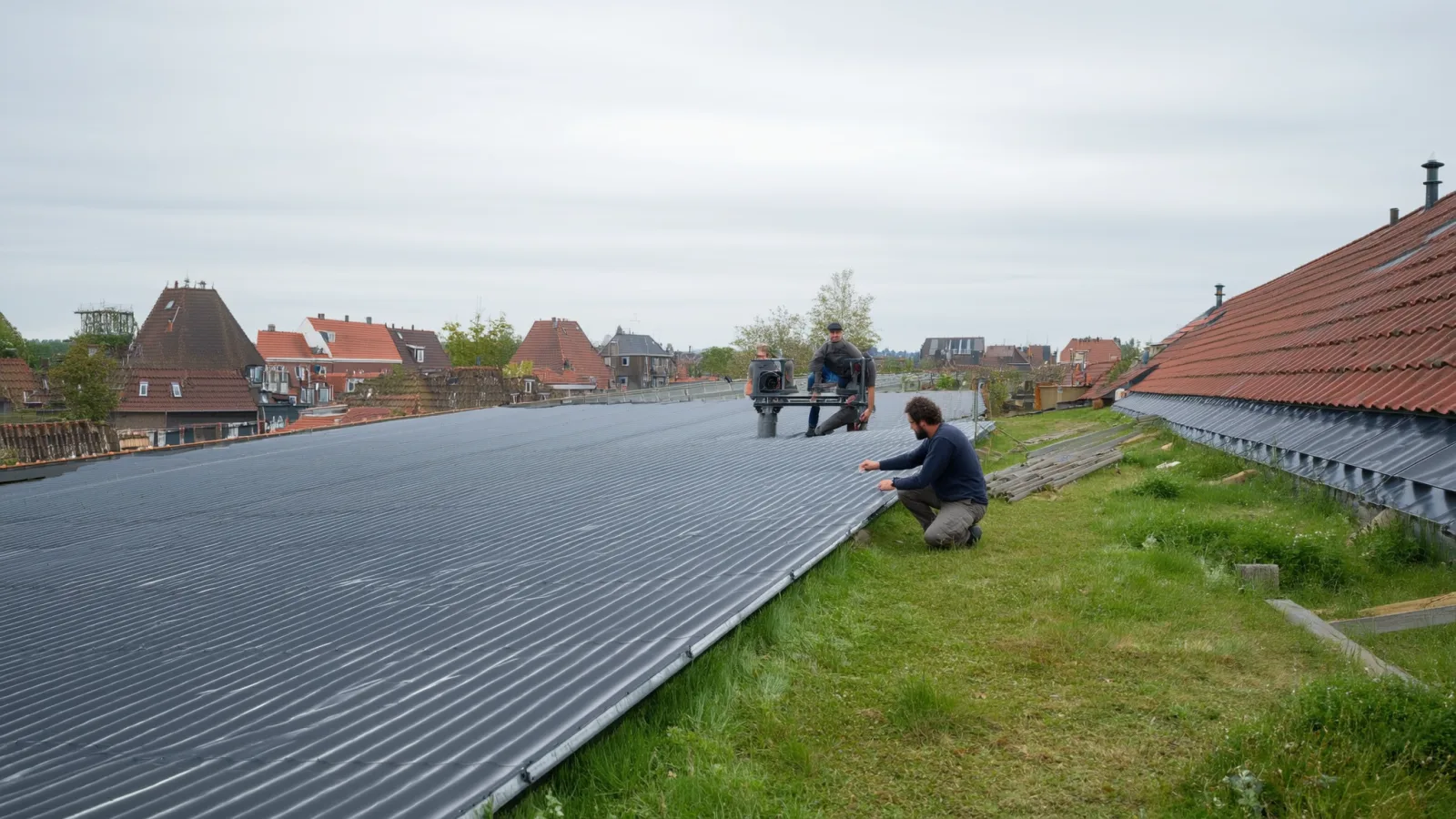 Zonneboiler Combineren met Warmtepomp Den Haag 2026