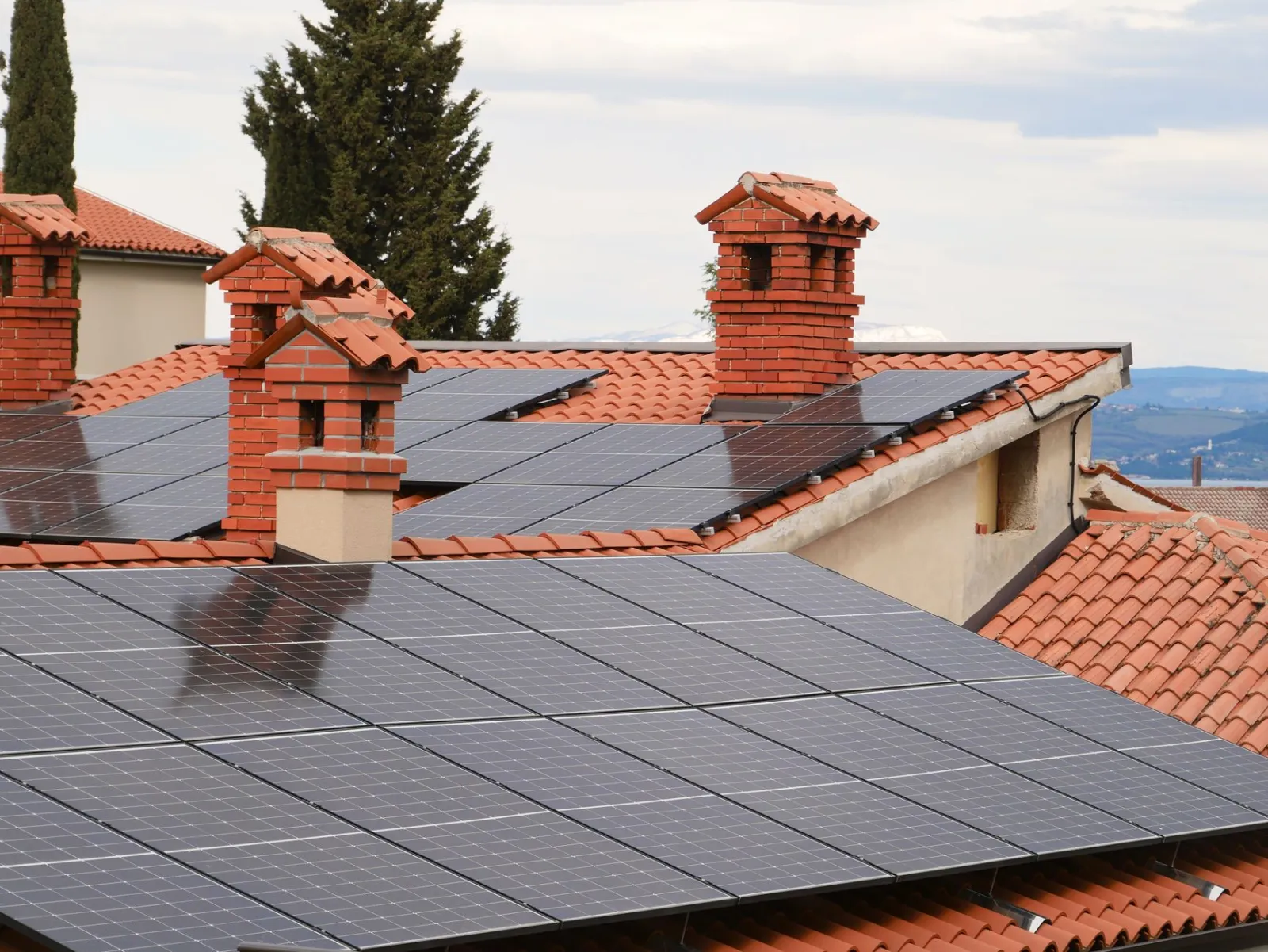 Zonnepanelen Plat Dak Ballastsysteem Den Haag: Kosten